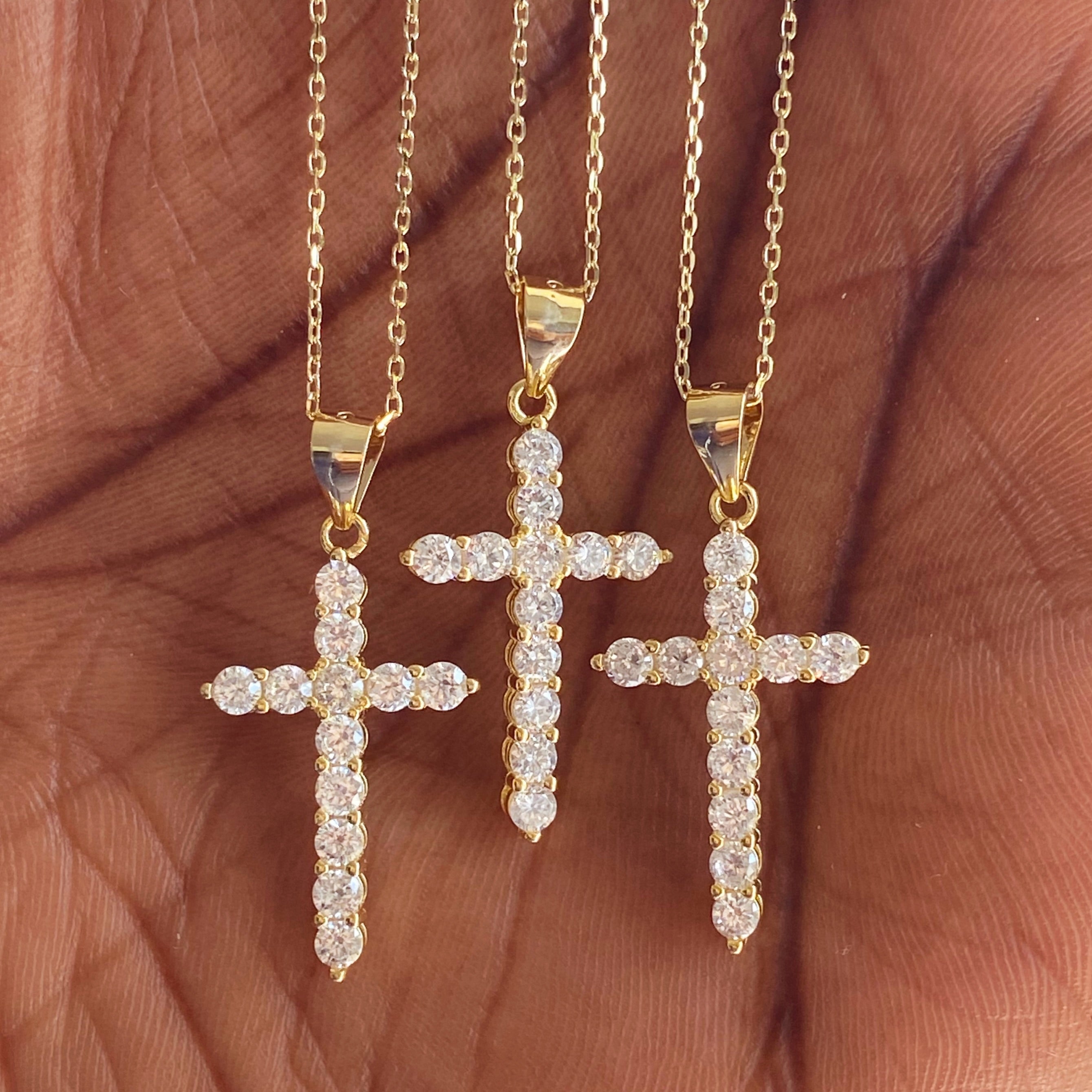 Stella Cross Necklace